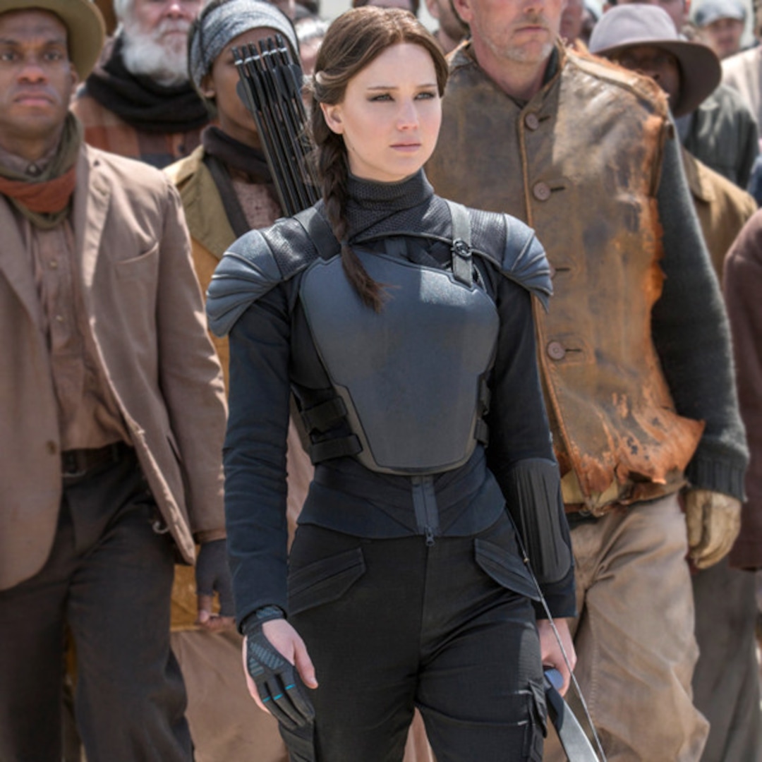 Mockingjay, Part 2 Costume Designers Dish on Film's Splashy Wardrobe